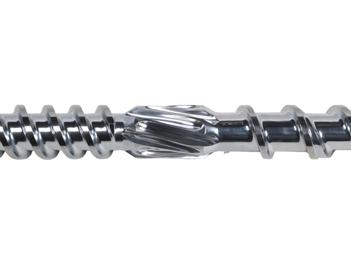 How does the material composition of a bimetallic screw affect its performance in the extrusion process?